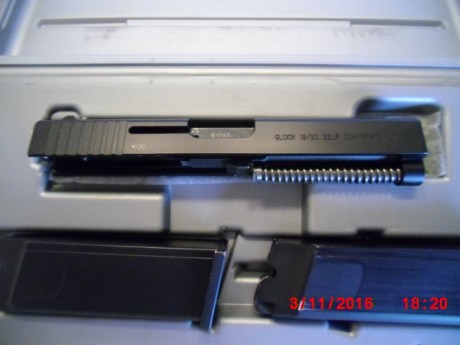 Ambos cañones "espejo". Todos son originales y la pistola no tiene ningun gambio. / trigger 00