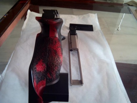 Por pasarme a fuego central y buscar también otra arma larga vendo mi Hammerli X-esse Sport por no usarla, 40