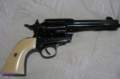 vendo revolver Peceamaker de fogueo totalmente de acero nada de plástico apenas se ha tirado un tiro está 02