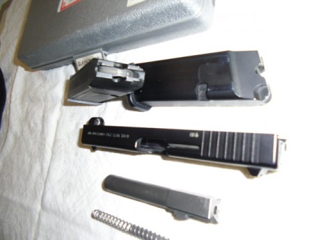 Ambos cañones "espejo". Todos son originales y la pistola no tiene ningun gambio. / trigger 21