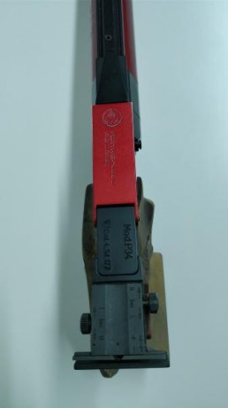 Pistola Feinwerkbau modelo P-34. Muy bien cuidada. 
Destaca por ser una pistola muy precisa y robusta, 40