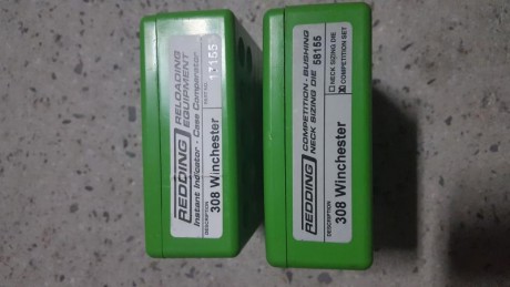 -Redding competition bushing neck sizing die kit (tambien viene el die de cuerpo) 
-3 bushings de titanio 11