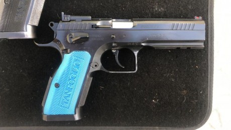 Muy buenas, vendo equipo compuesto por 2 pistolas tanfoglio stock 3. Una de las pistolas es la que utilizo 10