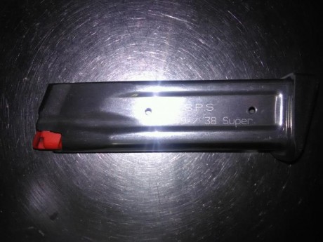 Buenas.

Vendo cargador SPS 9 mm original con muy poco uso.
Precio: 45€ + portes en caso de existir
Se 00