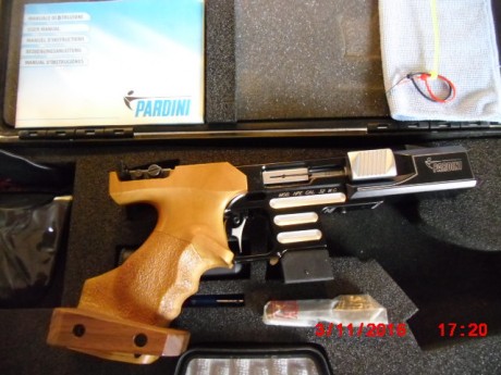 de siete años . La tengo 3 años como dueño. La comprado de un compañero del club y la conozco desde nueva. 02