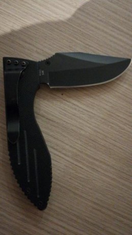 Perfecto estado, muy cuidada.

 KA-BAR WARTHOG 3070

Hoja lisa en acero AUS-8A (HRC 56-58) de morfología 00