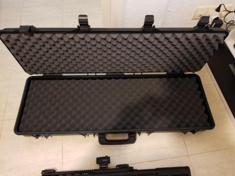 Vendo smith & wesson mp15-22  en perfecto estado tiene 8 meses y está muy poco usada además está equipada 00