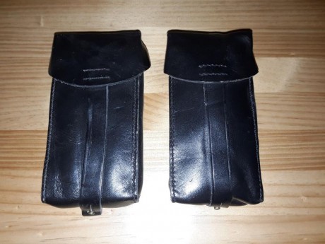  20171021_200439.jpg 

Solamente queda disponible el martillo, 30€ con envío en península, las cartucheras 00