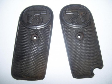 Hola a todos
vendo recambios de pistolas FN , de modelos ;
 FN-1900 ( 7,65 ) 
 FN-1906 ( cal 6,35 ) 
 81