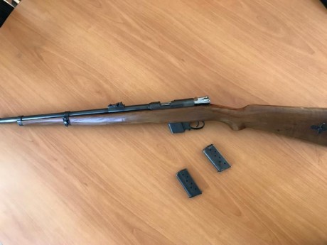 Vendo una carabina Destroyer 9mm Largo, esta en muy buen estado, tanto de mecanismo como de pavonado, 02