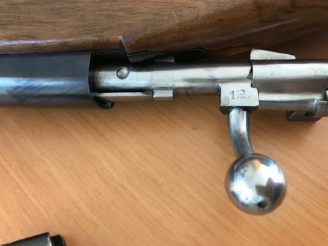 Vendo una carabina Destroyer 9mm Largo, esta en muy buen estado, tanto de mecanismo como de pavonado, 00