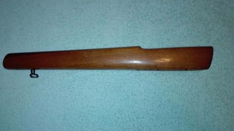 Hola a todos, limpiando cajones pongo en venta culata y guardamanos deportivizados para rifle Lee Enfield 10