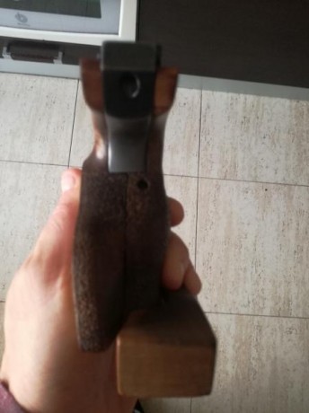 Buenas foreros.
Pongo a la venta mi Unique des 69 U en un estado impecable como vereis en las fotografias.
Se 00