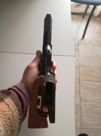 Buenas foreros.
Pongo a la venta mi Unique des 69 U en un estado impecable como vereis en las fotografias.
Se 10