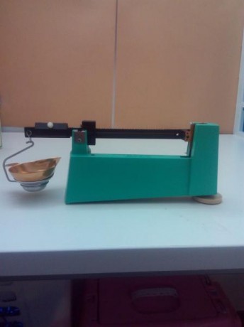 vendo balanza rcbs 5-10.
esta en perfecto estado.no tiene ninguna marca.
pesa perfectamente, con muy buena 11