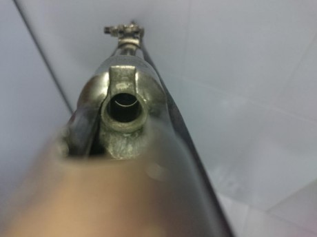 Buenos días
Vendo esta carabina 9 Bergmann recamarada a 9 Parabellum guiada en F. 
Estado aceptable, tiene 40