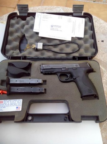 Hola, vendo SW MP 9  vendida
2 cargadores, maletín, candado, dos lomos: pequeño y mediano.
200€, portes 02
