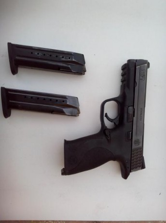 Hola, vendo SW MP 9  vendida
2 cargadores, maletín, candado, dos lomos: pequeño y mediano.
200€, portes 00