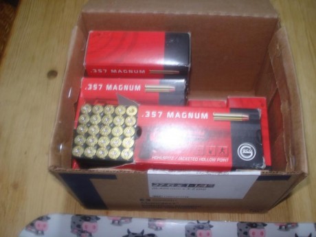 Hola,

Vendidas, cerrar por favor. 02