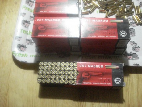 Hola,

Vendidas, cerrar por favor. 01