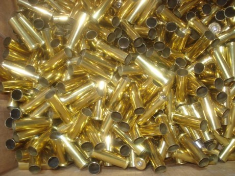 Hola,

Vendidas, cerrar por favor. 00