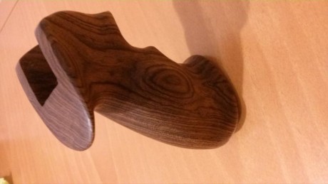 Impresionante cacha Steyr para Lp50, Lp10, Lp2 en versiones normales o compact.
Es artesania con un acabado 01