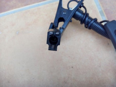 Hola, vendo SW MP 9  vendida
2 cargadores, maletín, candado, dos lomos: pequeño y mediano.
200€, portes 110