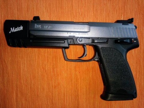 Para financiar un nuevo proyecto vendo esta H&K USP Match en 9mm.
Sin Caja, 2 Cargadores y perfecto 01