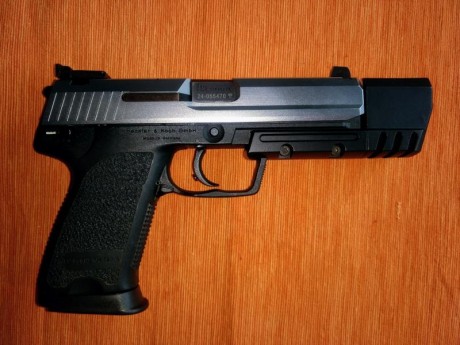 Para financiar un nuevo proyecto vendo esta H&K USP Match en 9mm.
Sin Caja, 2 Cargadores y perfecto 00