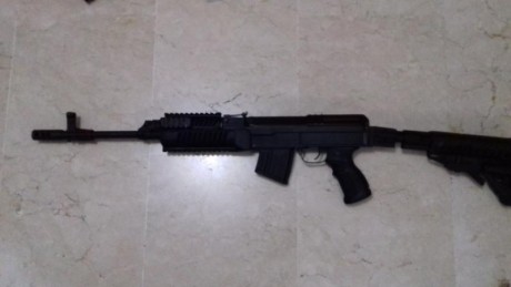 Pues eso, vendo este magnifico rifle, en calibre 7.62x39, con mecanismo de cerrojo. Solo lo he usado dos 00