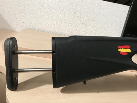 Vendo cantonera de aluminio  para poder alargar la
Culata a los blaser R8 . 150€.La podría fabricar en 00