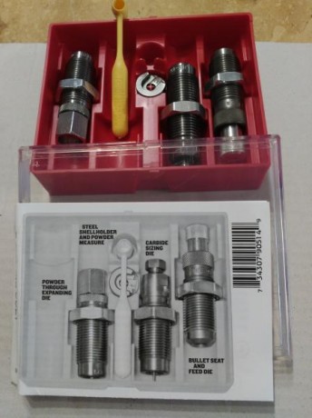 Vendo DAIS LEE para cartuchos del 45 LC, para lo poco que tiro esté calibre  no quiero almacenar pistones, 00