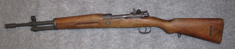 :homer: CETMETON, FR-8 calibre .308 Winchester
Lleva dos agujeros con tape a rosca para carril.(FOTO).
Se 02