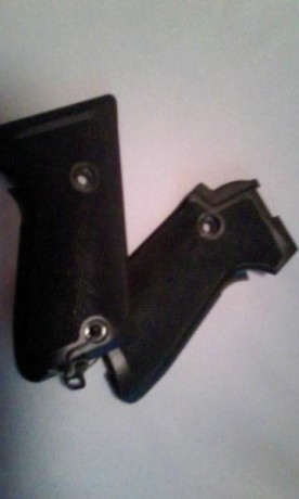 Cachas de baquelita de pistola six saguer p220  precio 50€ 00