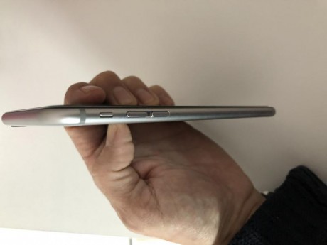 Hola, dispongo de un IPhone 6 Plus 64 Mb Space Grey en perfecto estado de uso y sin un solo arañazo,con 01