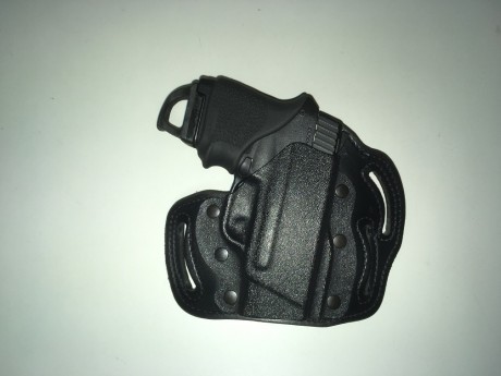 Pongo a la venta pistola, Smith and Wesson, modelo Bodydyguard .380 con laser, calibre 380/9 Corto, el 32
