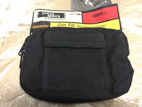 VENDIDA
Oferta, nuevo a estrenar, pack riñonera para llevar arma corta, de tamaño compacto o semicompacto 00