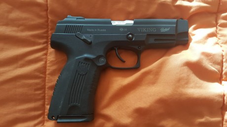 Vendo una Baikal Viking MP446 con pocos disparos y en estado impecable. Se vende con dos cargadores y 01