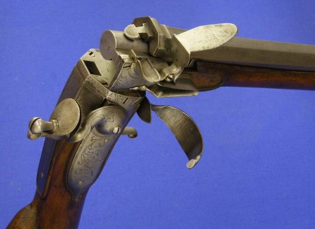 Cuando uno intenta aproximarse al estudio de las armas antiguas en España se encuentra con algunos tópicos 72