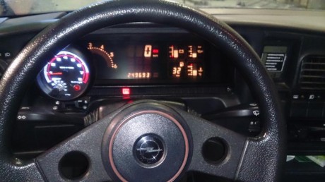 Cambio opel omega 2000i (122cv) de 1989 al día de todo (todos los líquidos, Correas y filtros) itv pasada 20