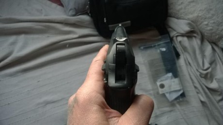 Saludos. He borrado este 1er post por fallos en la "producción" disculpad las molestias.
Continúa 20