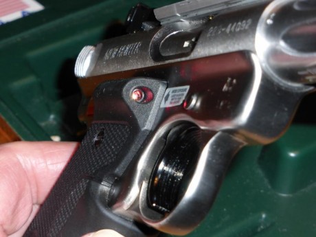 Vendo Pistola Ruger.22,MK-III.Hunter.Toda en acero inox.Cañon acanalado.Cachas CTC.con .Laser.
La vendo 01