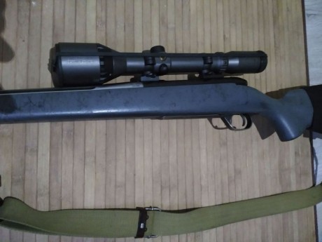 Buenas.
Pongo a la venta un rifle Weahterby Mark V  que compre en este foro hace unos dos años.
El arma 01