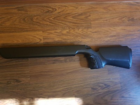 Vendo conjunto completo compuesto por:

Carabina whalter KK calibre 22.   690€

Torreta Remington con 11