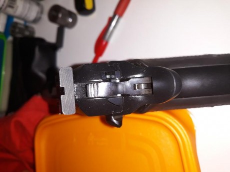 Buenas vendo una pistola cz 75 bd sin un solo rasguño con alza micrometrica y gatillo afinado.va en su 00