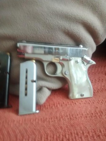 Buenas tardes, vendo esta Star DKL, cuerpo de aleación ligera, en muy buen estado y pocos disparos.  Tiene 01