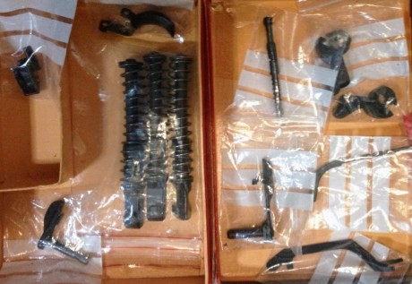 Se vende HK USP CUSTOM SPORT, impecable. 
Calibre 9 parabellum, con ocho cargadores.
Se puede ver y probar 01