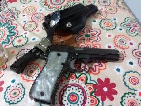 Pues eso, me da penita pero vendo mi pistola.
Marca: Star
Modelo: S
Calibre: 9 corto
Ciudad donde se encuentra 40