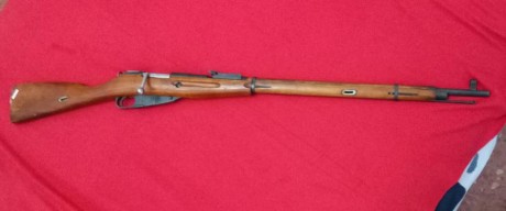 Por dejar la afición, un compañero vende el siguiente rifle

Se trata de un mosin nagant sniper con números 00