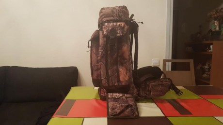 Se vende mochila Hillman Chairpack, para batida / monteria, 30 lts de capacidad, incluye de serie un asiento 01